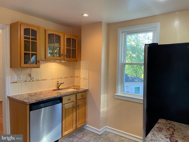 610 RITCHIE AVE, Silver Spring, MD 20910