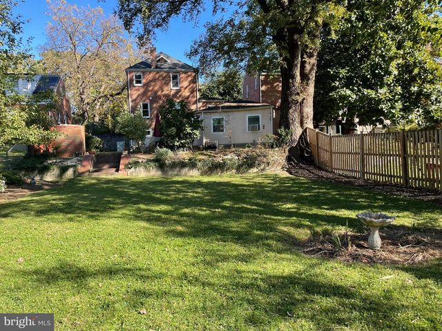 610 RITCHIE AVE, Silver Spring, MD 20910