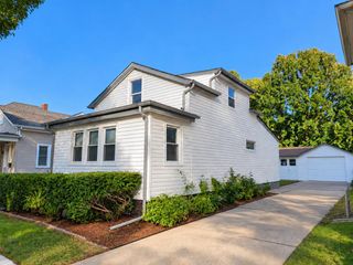 1437 Park AVENUE, Racine, WI 53403