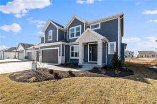 17237 W 164th Terrace, Olathe, KS 66062