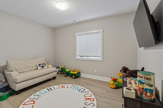 1138 NE 17th Lane, Ankeny, IA 50021