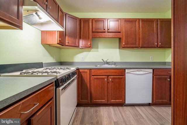 452B BUTTONWOOD LN, York, PA 17406