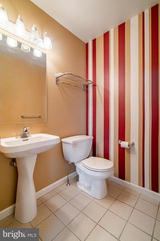 452B BUTTONWOOD LN, York, PA 17406