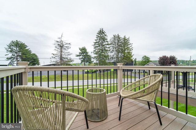 452B BUTTONWOOD LN, York, PA 17406