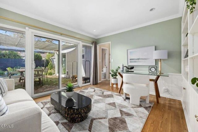 361 Plumosa Drive, Pasadena, CA 91107