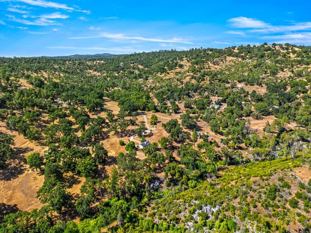 2162 Painted Pony Rd, Somerset, CA 95684