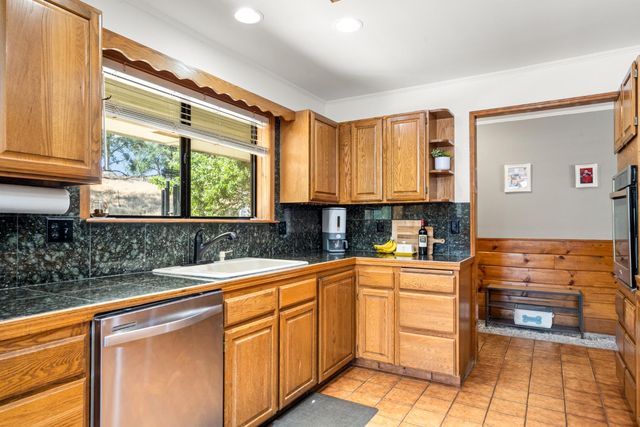 2162 Painted Pony Rd, Somerset, CA 95684