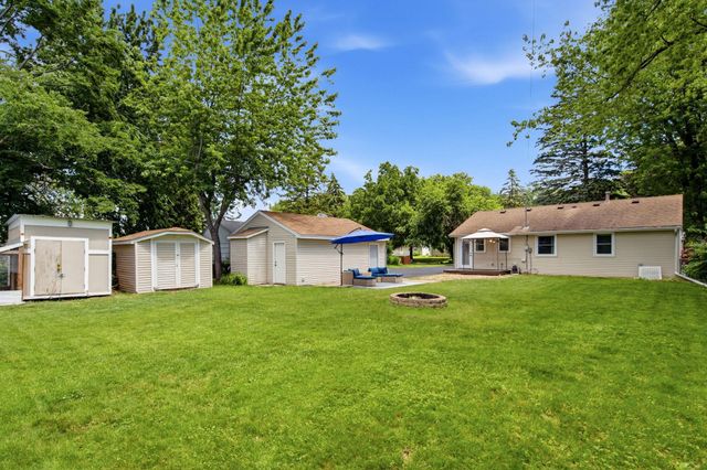 5507 Maryland Avenue N, Crystal, MN 55428