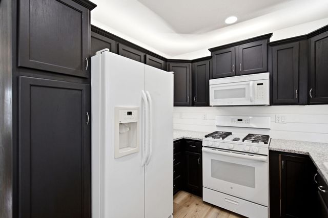 5507 Maryland Avenue N, Crystal, MN 55428