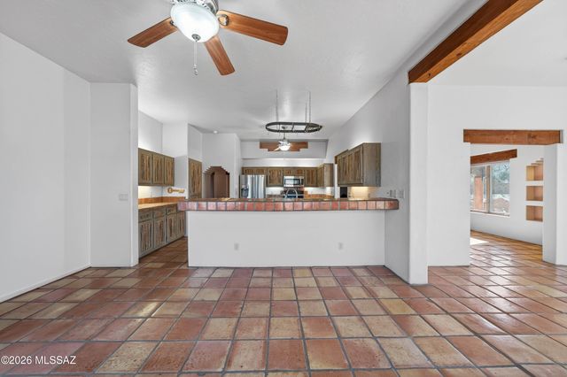 5676 S Mir Way, Hereford, AZ 85615