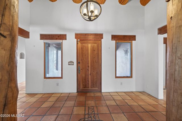 5676 S Mir Way, Hereford, AZ 85615