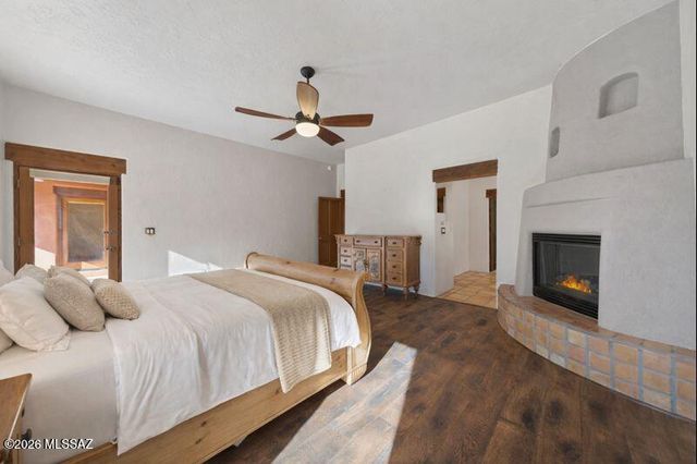 5676 S Mir Way, Hereford, AZ 85615