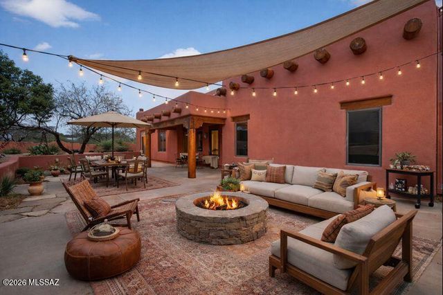 5676 S Mir Way, Hereford, AZ 85615