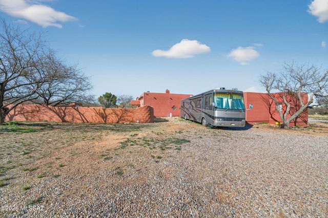 5676 S Mir Way, Hereford, AZ 85615