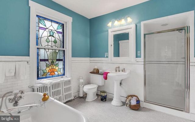 22 WYOMISSING BLVD, Reading, PA 19610