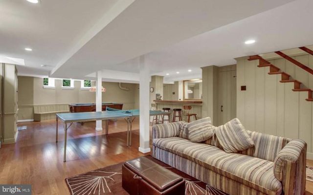 22 WYOMISSING BLVD, Reading, PA 19610