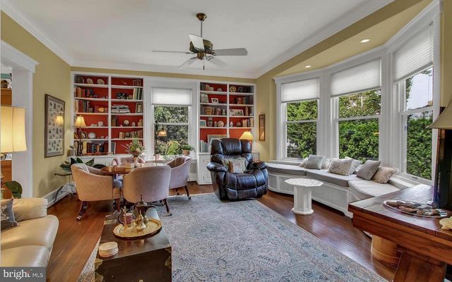 22 WYOMISSING BLVD, Reading, PA 19610