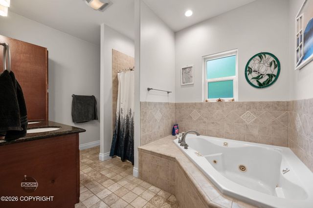 1480 S Kittiwake Street, Wasilla, AK 99623
