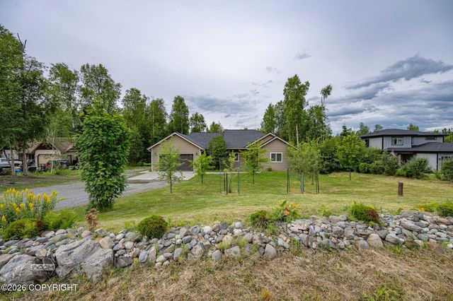 1480 S Kittiwake Street, Wasilla, AK 99623