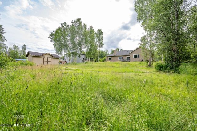 1480 S Kittiwake Street, Wasilla, AK 99623