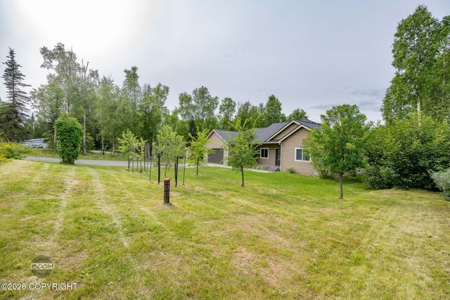 1480 S Kittiwake Street, Wasilla, AK 99623
