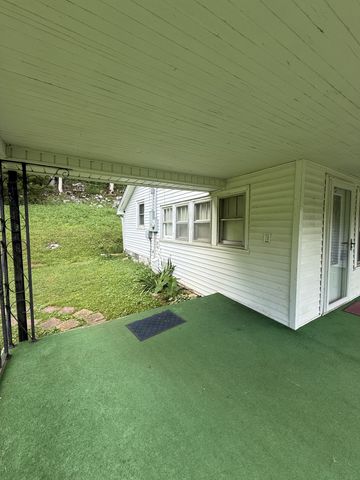 103 Dykes Rd, Mcminnville, TN 37110