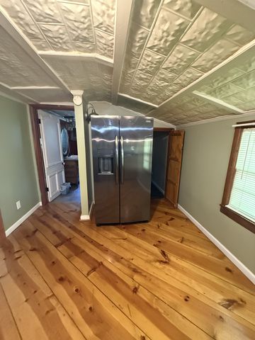103 Dykes Rd, Mcminnville, TN 37110
