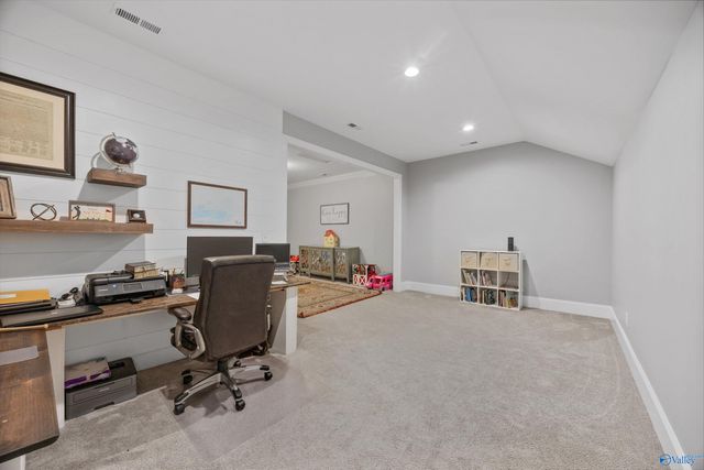 6024 Peach Pond Way, Owens Cross Roads, AL 35763