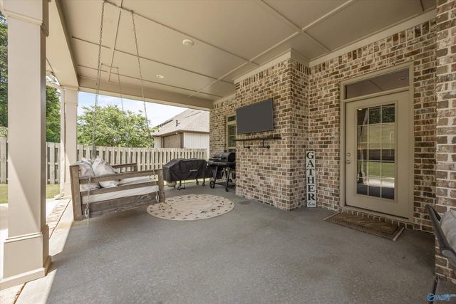 6024 Peach Pond Way, Owens Cross Roads, AL 35763