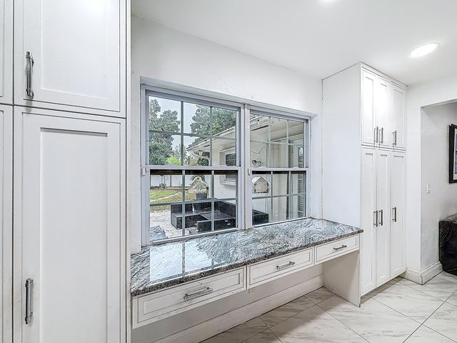 9990 NW 38th Street, Coral Springs, FL 33065