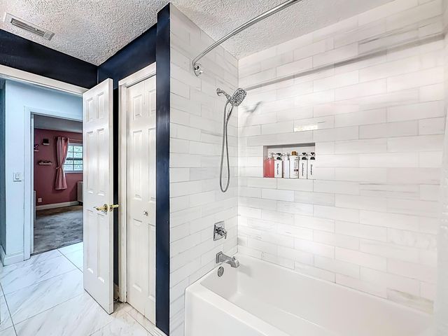 9990 NW 38th Street, Coral Springs, FL 33065