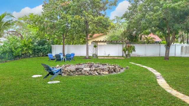 9990 NW 38th Street, Coral Springs, FL 33065