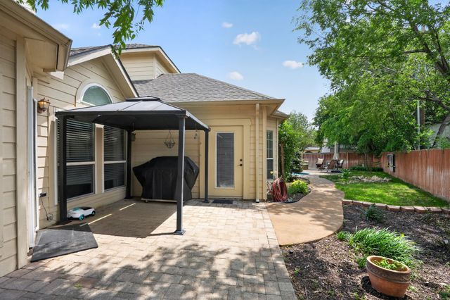 5801 Starboardway Drive, Fort Worth, TX 76135