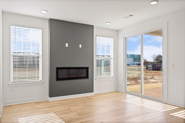 6893 TALCOTT LN, Bartlett, TN 38135