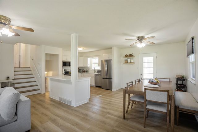 901 16th Street, Perry, IA 50220