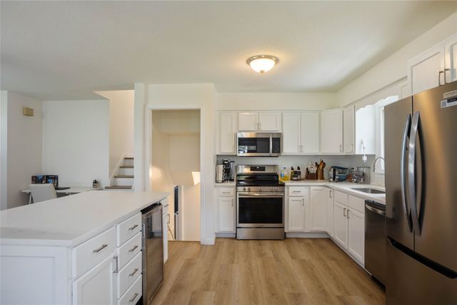 901 16th Street, Perry, IA 50220