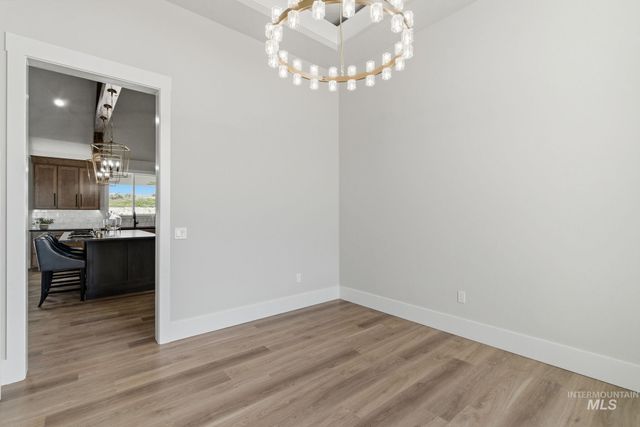 17244 Triple Crown Pl, Caldwell, ID 83607