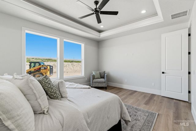 17244 Triple Crown Pl, Caldwell, ID 83607