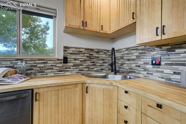 163 Big Horn Lane, Florissant, CO 80816