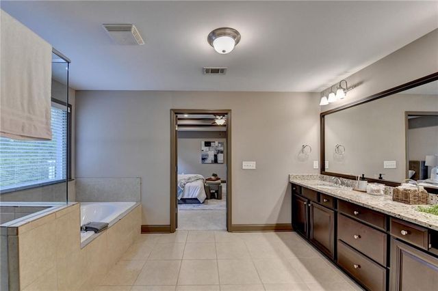 346 Spotted Ridge Circle, Woodstock, GA 30188