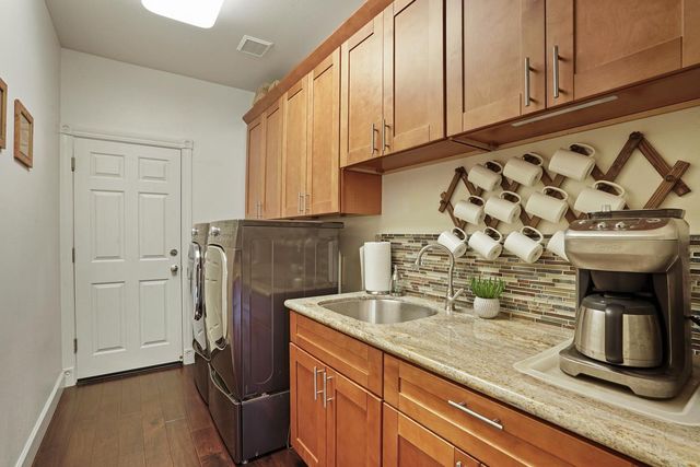 1109 Oak View Dr, Ione, CA 95640