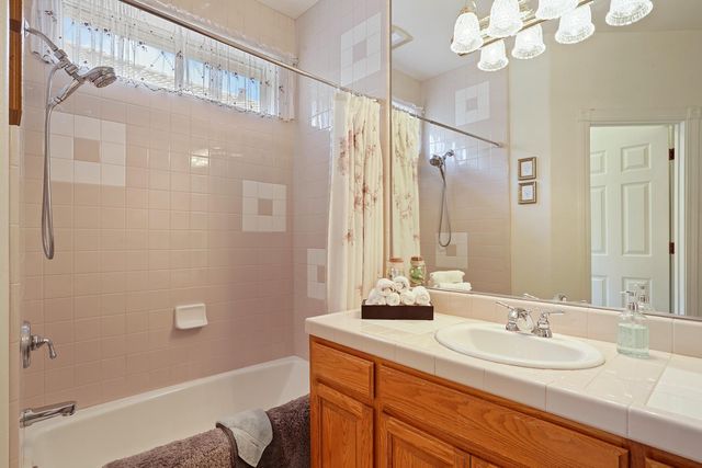 1109 Oak View Dr, Ione, CA 95640