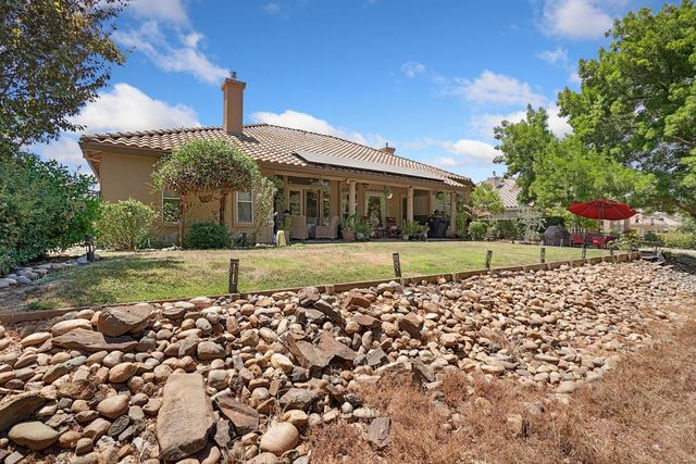 1109 Oak View Dr, Ione, CA 95640