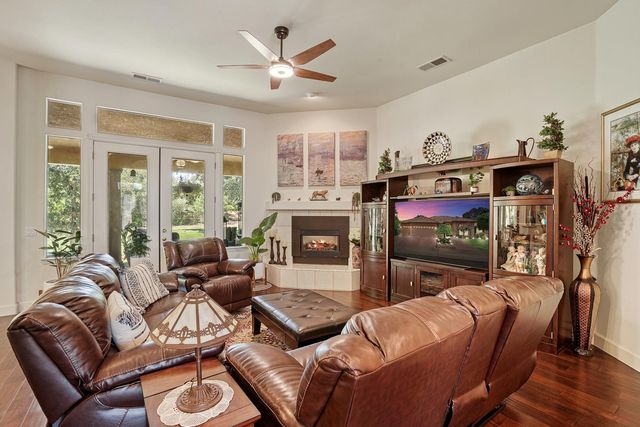 1109 Oak View Dr, Ione, CA 95640