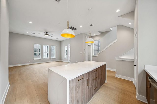 2221 Marnel Road C, Houston, TX 77055