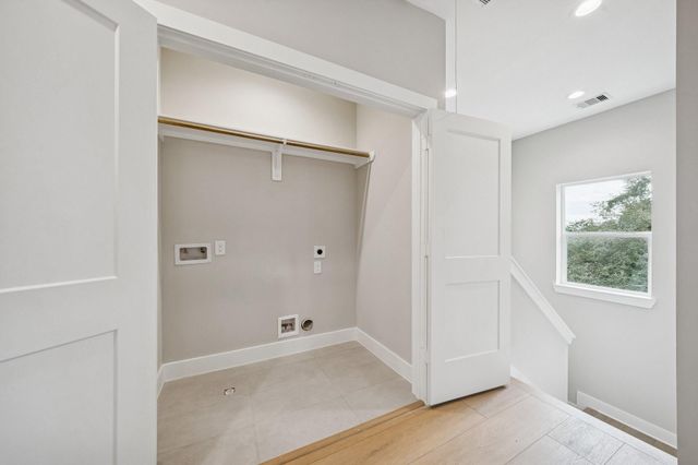 2221 Marnel Road C, Houston, TX 77055