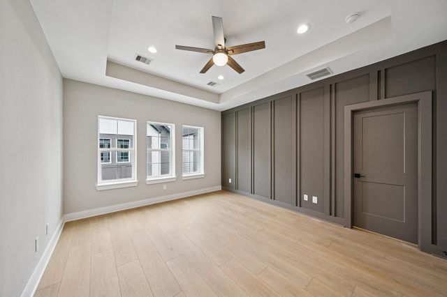 2221 Marnel Road C, Houston, TX 77055