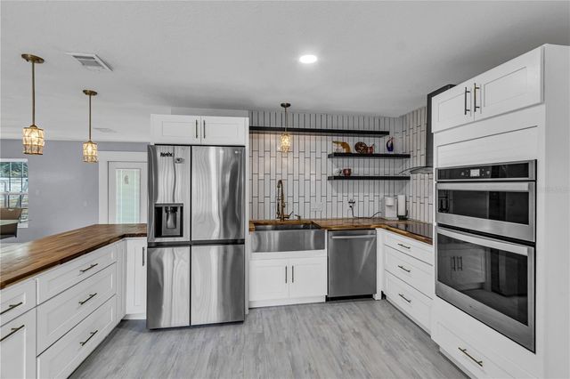 6420 APPIAN WAY, Orlando, FL 32807