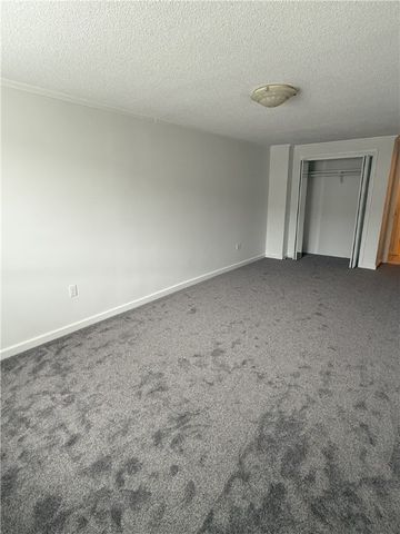 66 Girard Avenue 207, Newport, RI 02840