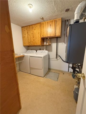 66 Girard Avenue 207, Newport, RI 02840